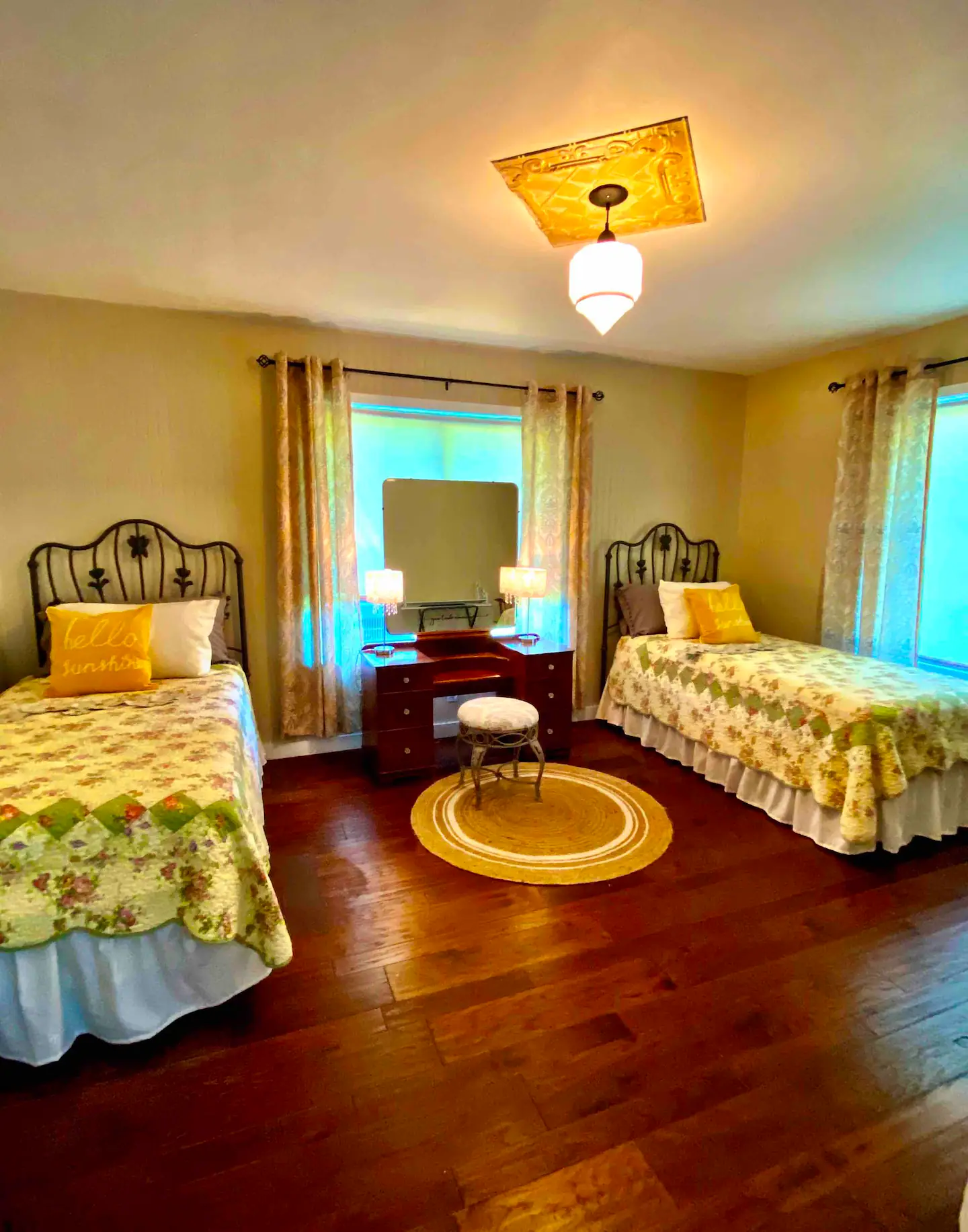 airbnb room with two twin beds