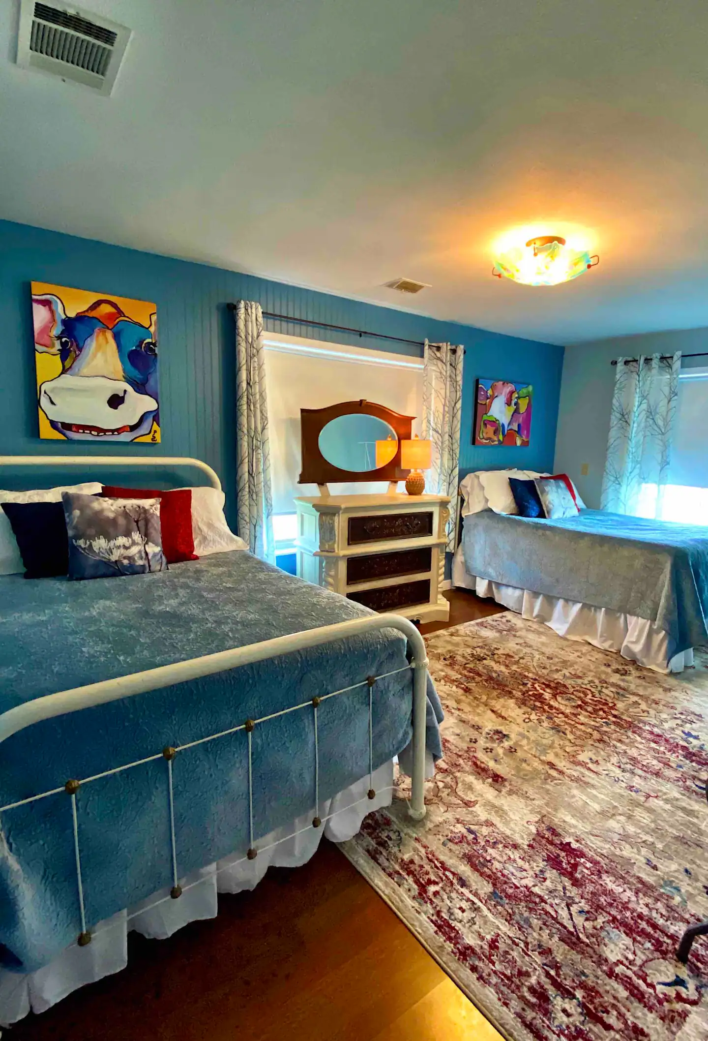 airbnb with two full beds